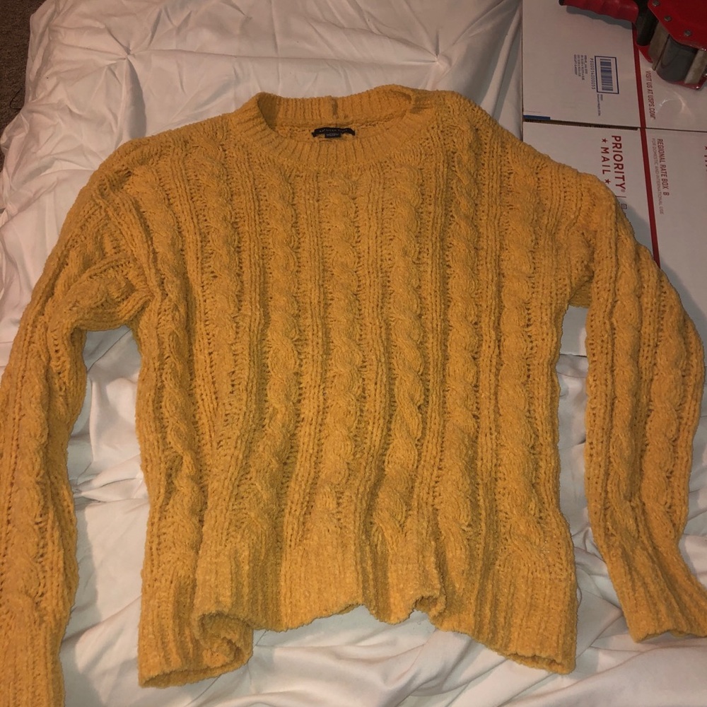 NWOT American eagle soft mustard sweater